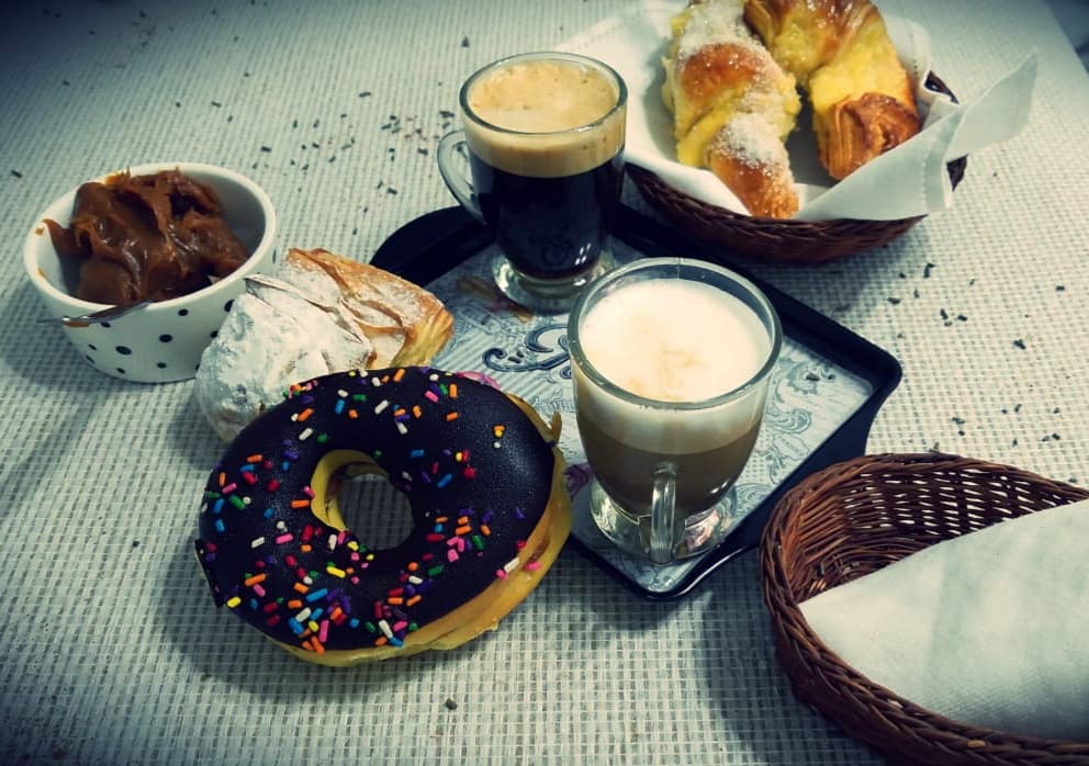 Variedad de productos de panadería