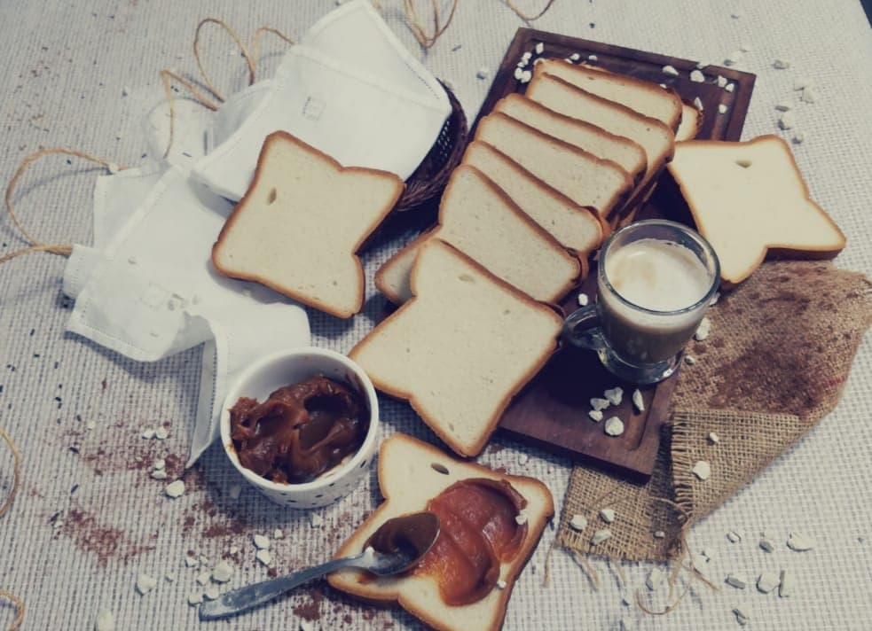 Variedad de productos de panadería